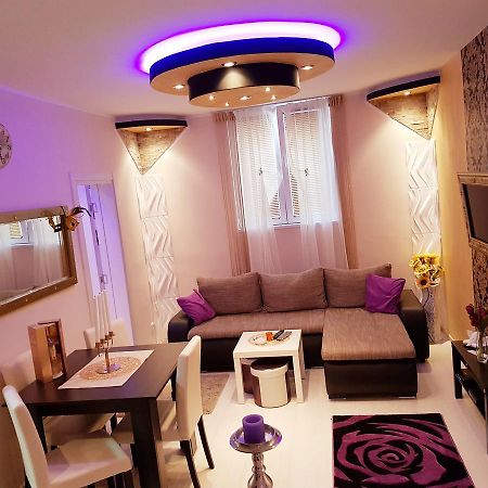 Gold Apartment Belgrade Exterior photo