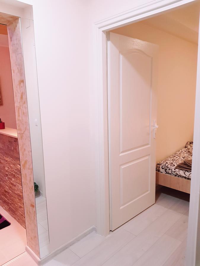 Gold Apartment Belgrade Exterior photo