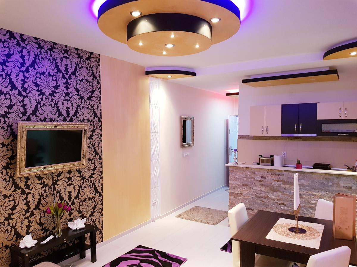 Gold Apartment Belgrade Exterior photo