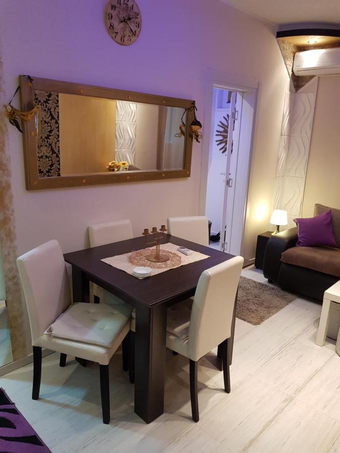 Gold Apartment Belgrade Exterior photo